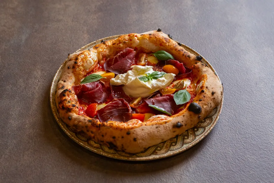 Buratta Biancha pizza