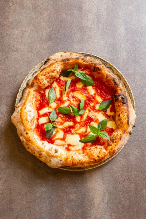 Margerita from the wood oven